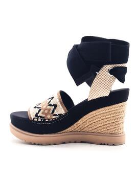 UGG 1136780 NEGRO