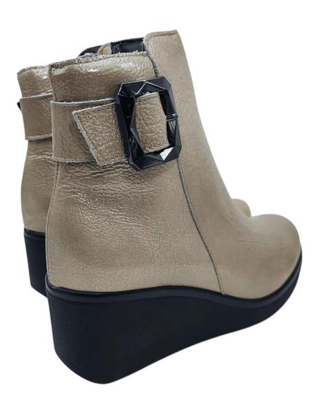 Gallery a09685 y5psj0rt